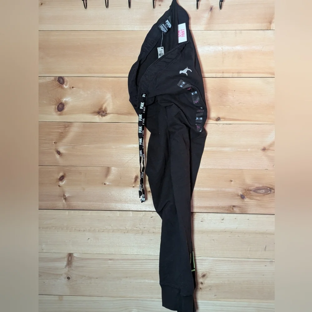 Victoria's Secret Pink Black Gym Pants with Dog Logo - Picture 2 of 3